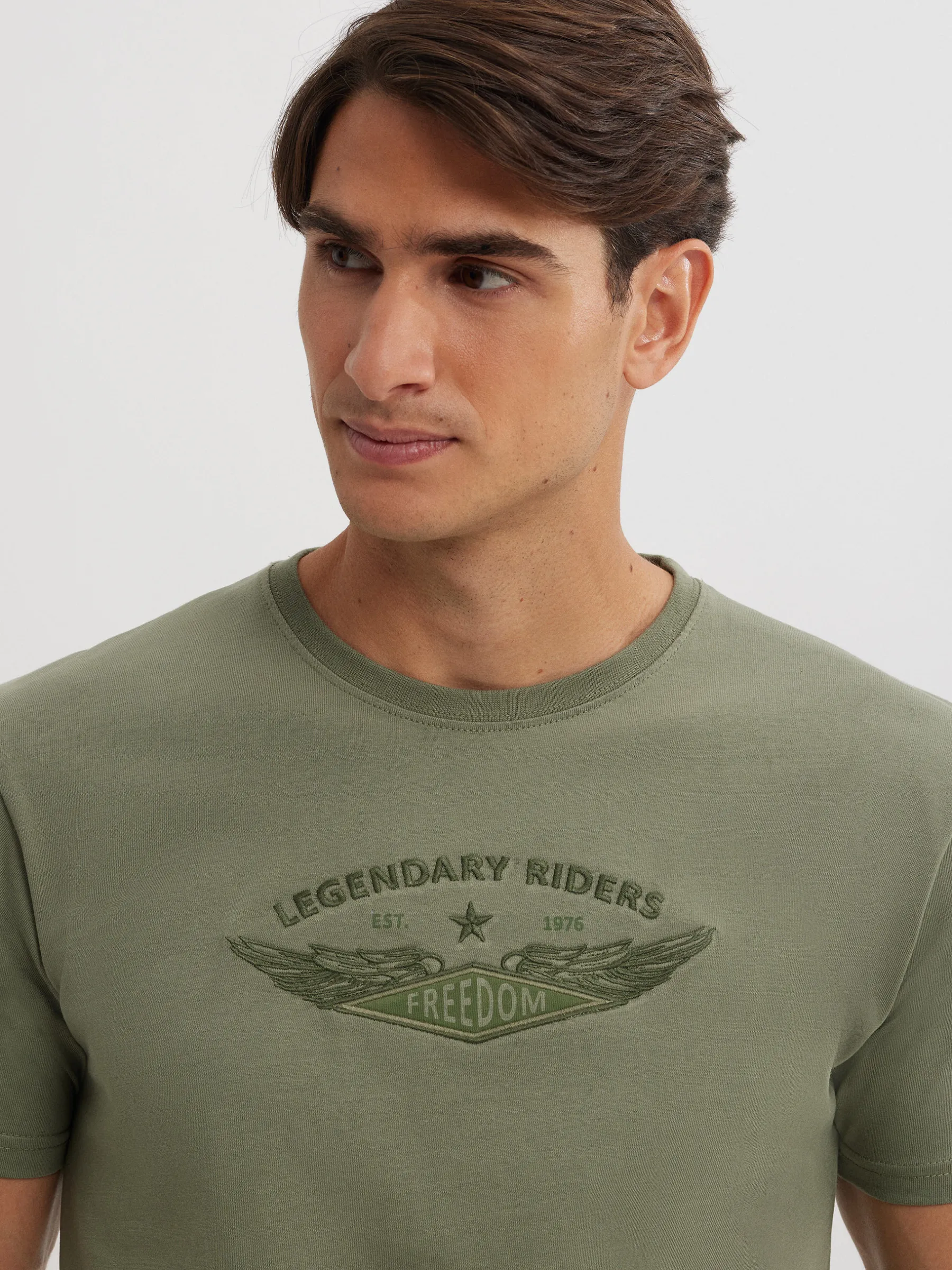 Hombre Alvaro Moreno Camisetas|CAMISETA FREEDOM