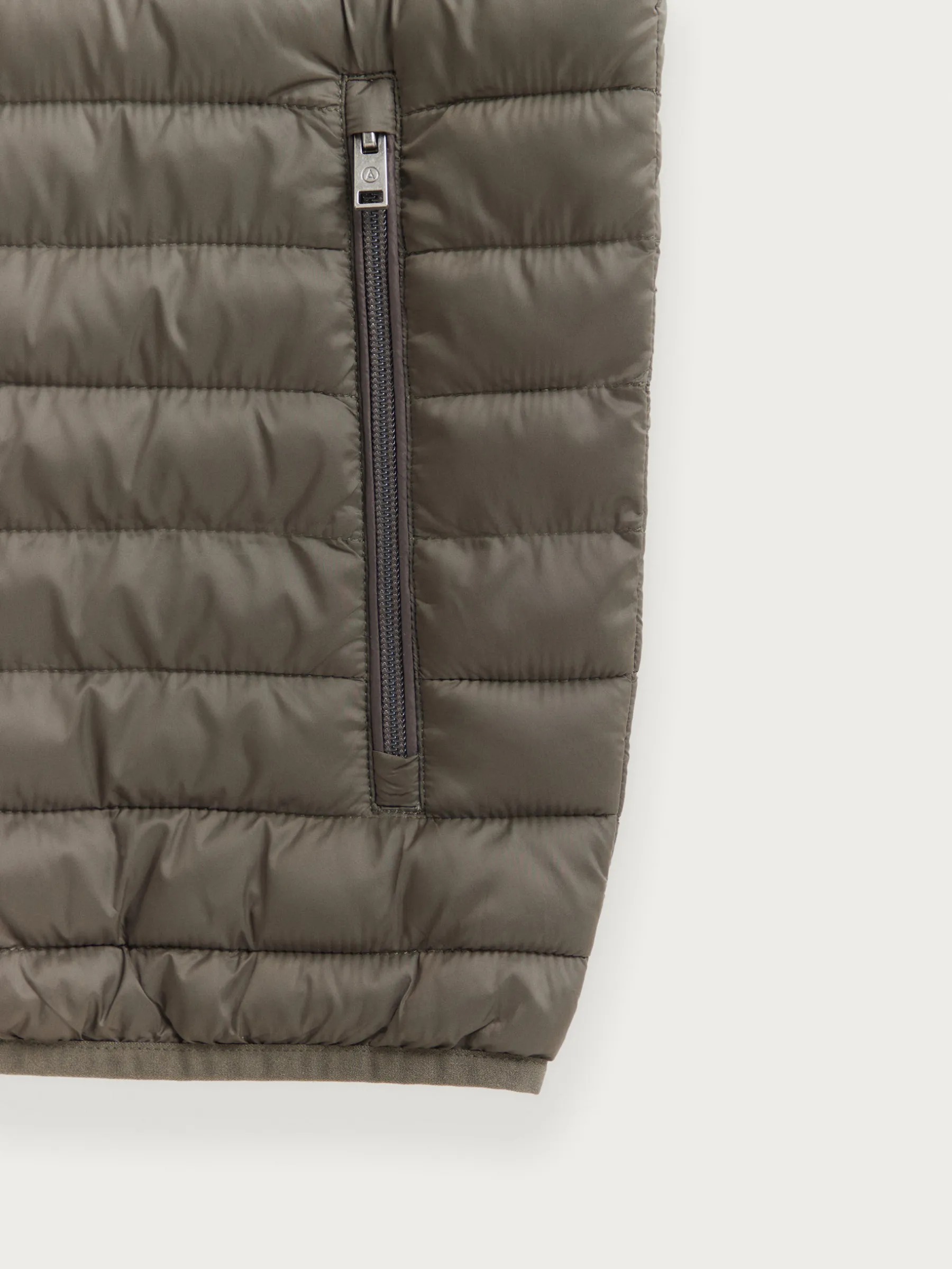 Hombre Alvaro Moreno Chalecos|CHALECO DENKER