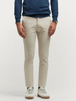 Hombre Alvaro Moreno Chino|PANTALON COOPER