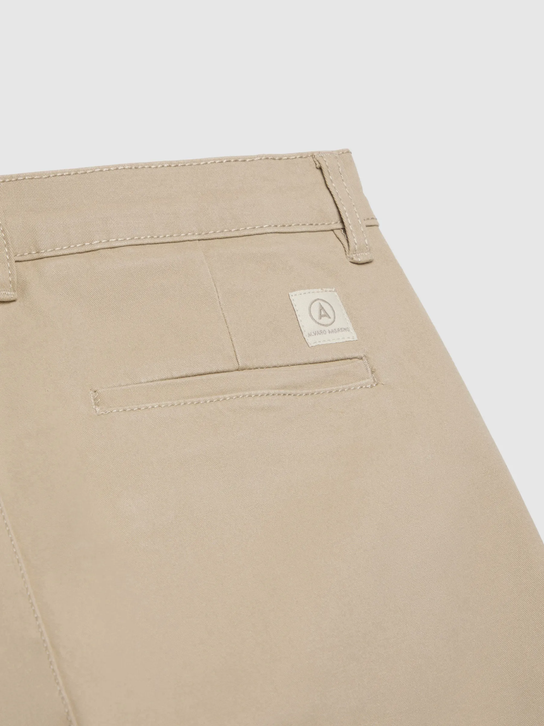 Hombre Alvaro Moreno Chino|PANTALON ELVIS