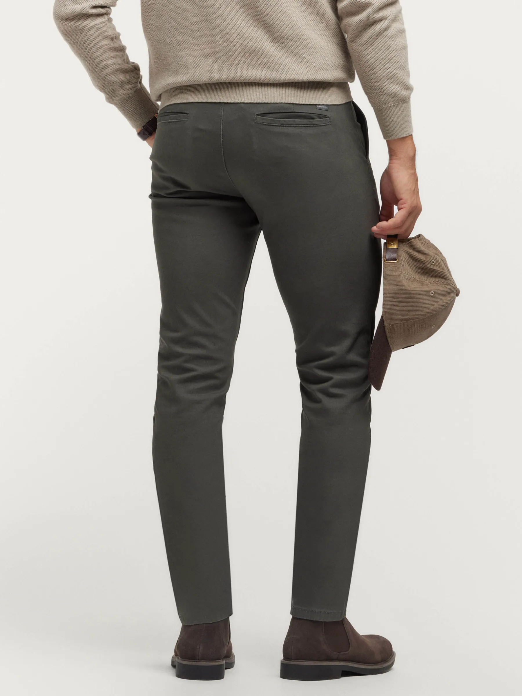 Hombre Alvaro Moreno Chino|PANTALON ELVIS